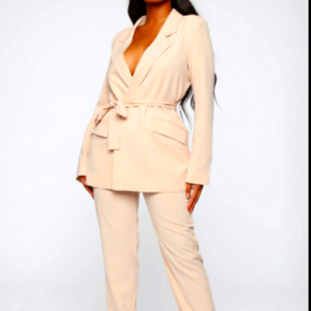 Fashion Nova Look ya best suit set blazer pants XS